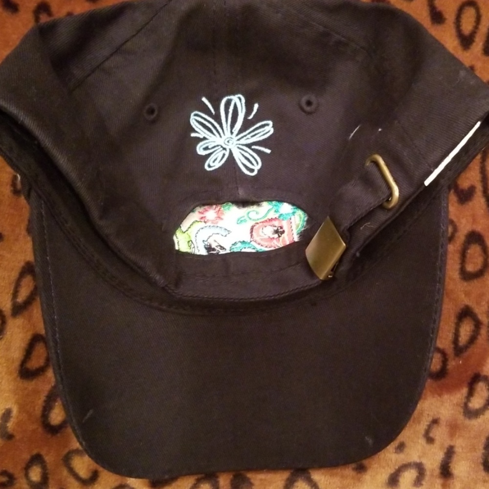 Hat - Picture 3 of 3